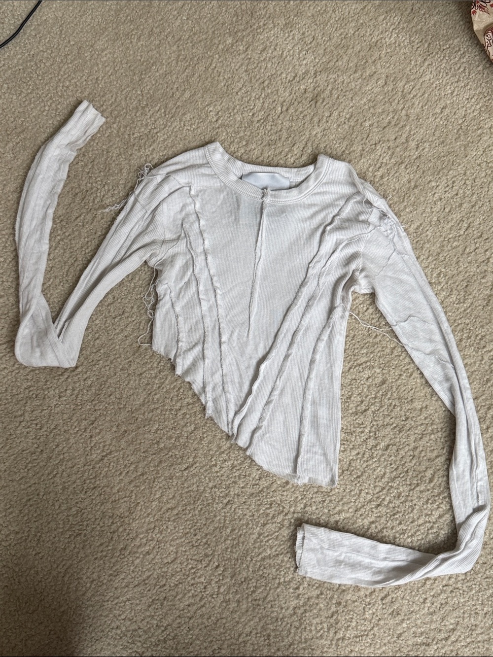 Sami Miro Vintage Raw-Edge White Long-Sleeve Women's Top